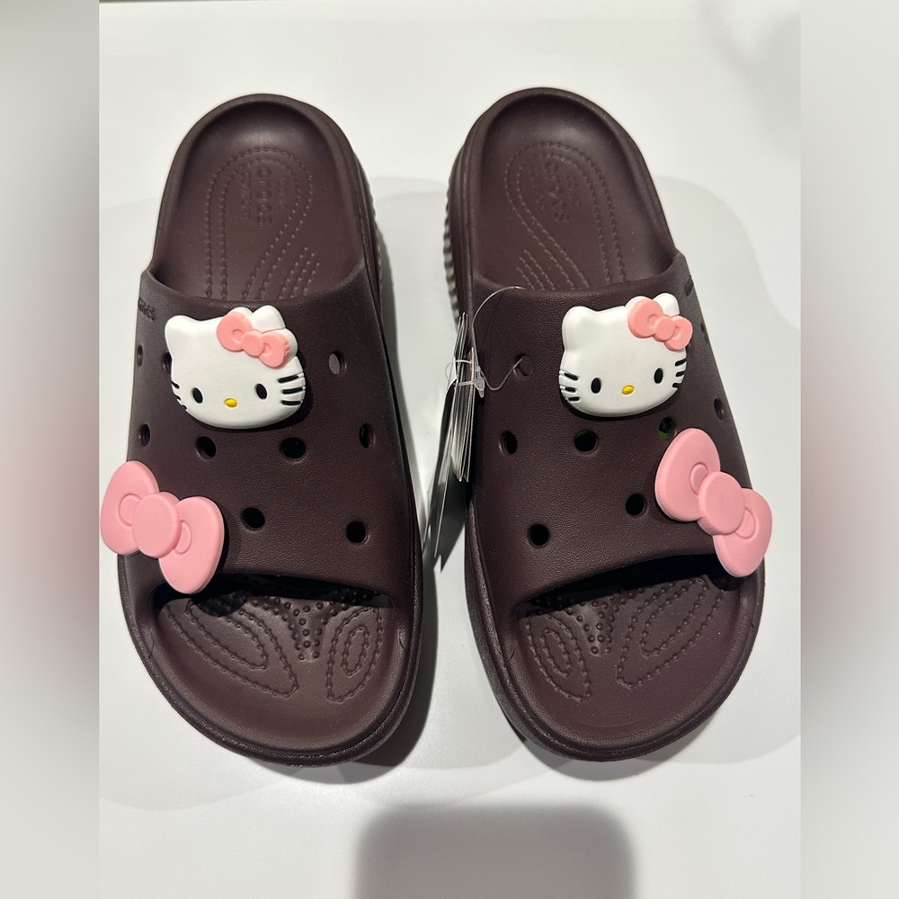 CROCS Brown Sandals with Pink Accents - Picture 2 of 11